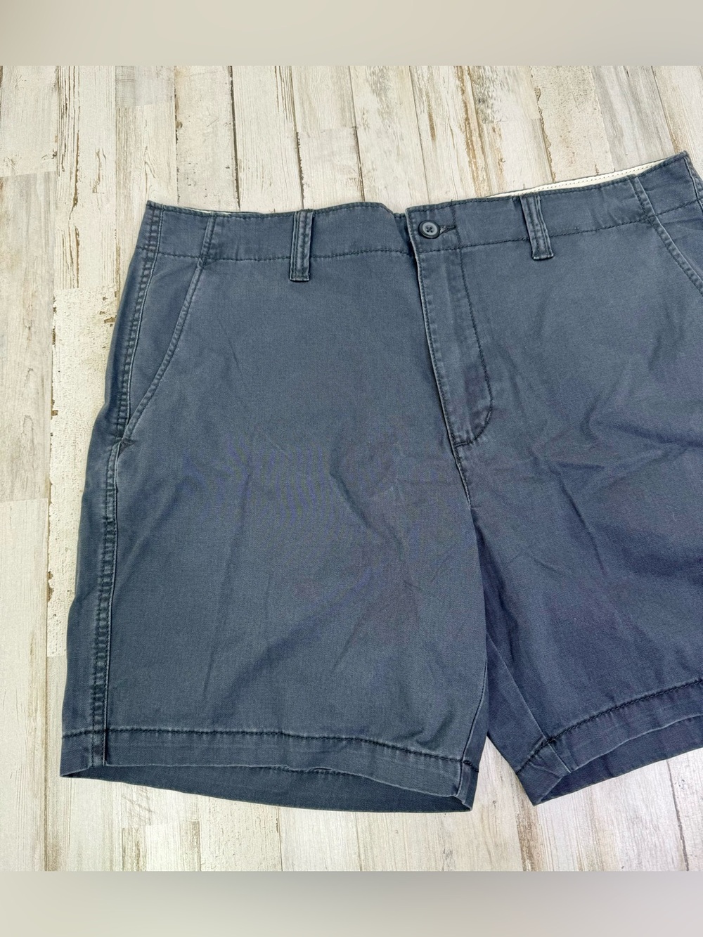 Old Navy Chino Shorts Mens 38 Slim Fit Black 7" Gray Lived-In Straight NWT - Picture 3 of 10